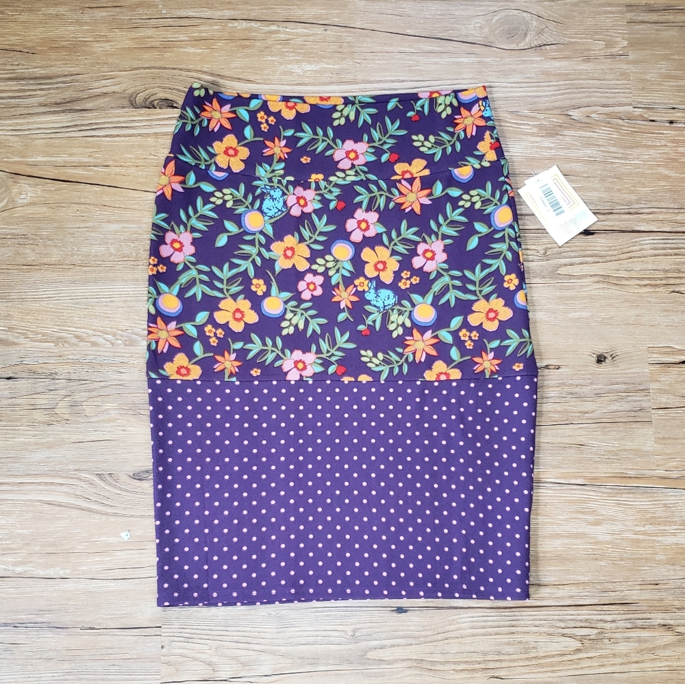 NWT LulaRoe Floral Print Cassie Pencil Skirt